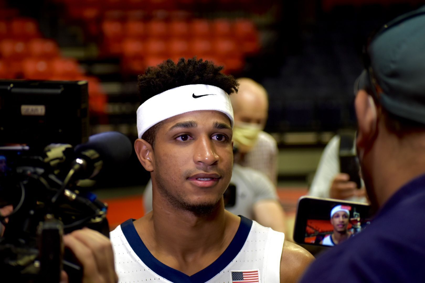 PHOTOS: Illinois basketball media day